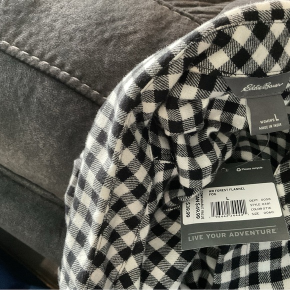 Eddie Bauer Black and White Gingham Button Down Shirt - Picture 4 of 4